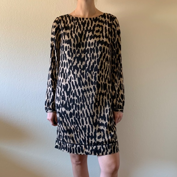 Ann Taylor LOFT Long Sleeve Satin Animal Print Shift Dress Sz 6 - Picture 1 of 11